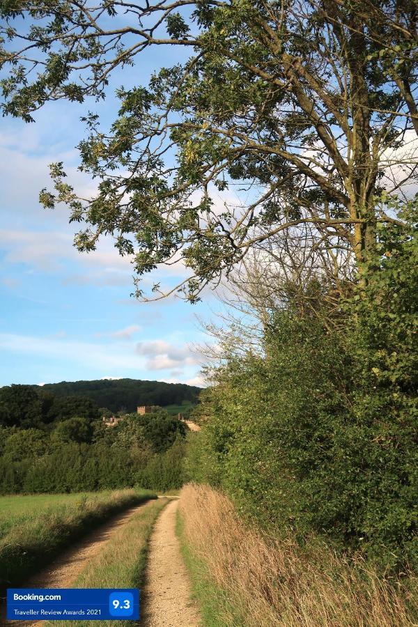 Peaceful Cottage In Heart Of Winchcombe Exterior photo