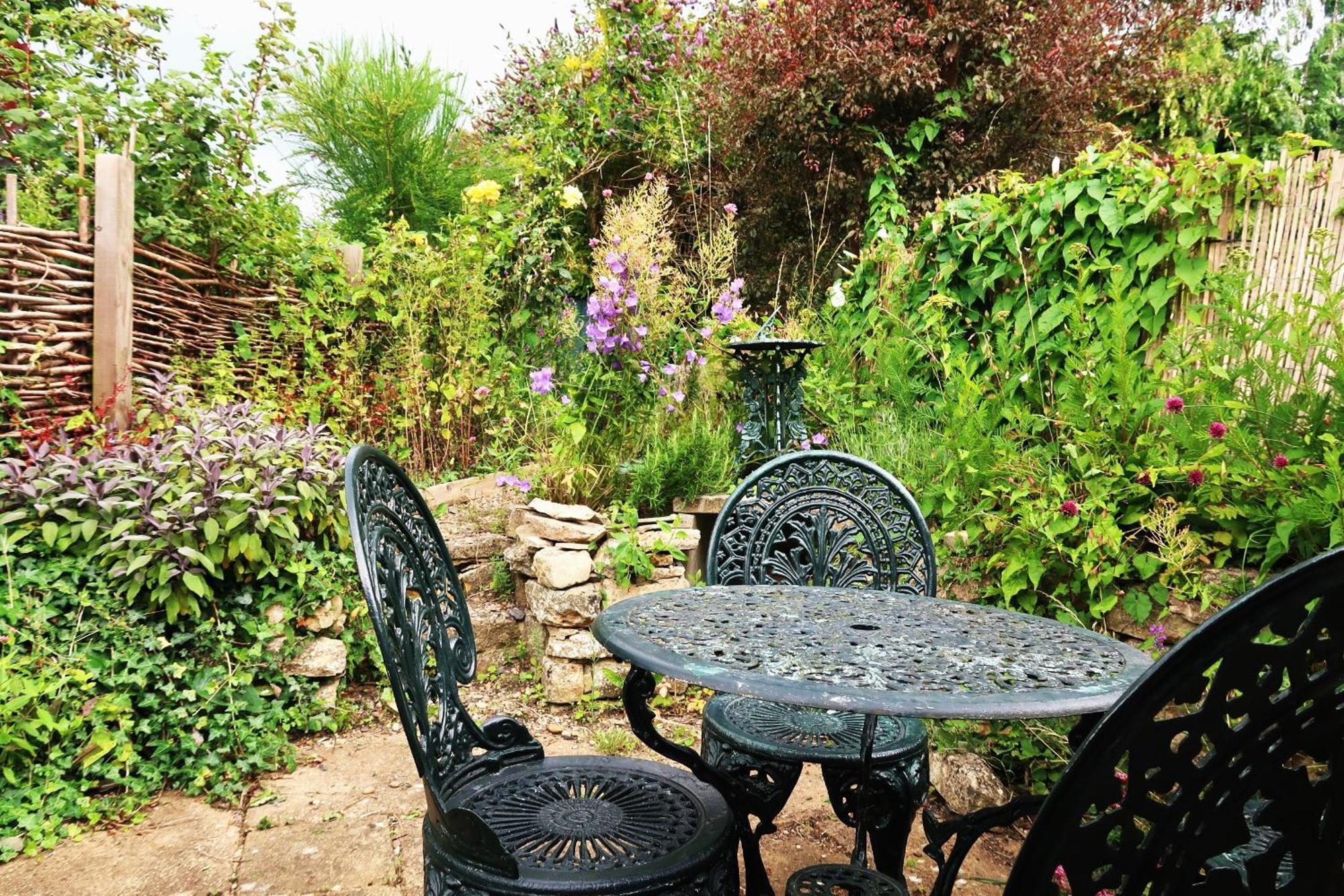 Peaceful Cottage In Heart Of Winchcombe Exterior photo